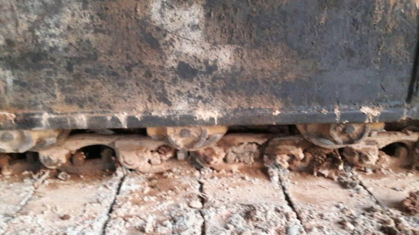 ขาย KOMATSU PC 100-2 สภาพสวยพร้อมใช้ ติดต่อ คุณ อ๊อฟ พิจิตร 086-737-9991