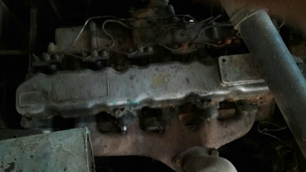 ขาย KOMATSU PC 100-2 สภาพสวยพร้อมใช้ ติดต่อ คุณ อ๊อฟ พิจิตร 086-737-9991