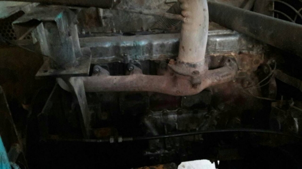 ขาย KOMATSU PC 100-2 สภาพสวยพร้อมใช้ ติดต่อ คุณ อ๊อฟ พิจิตร 086-737-9991