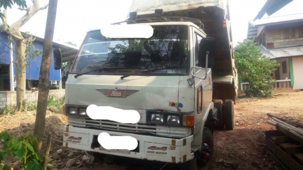 ขาย HINO 117 แรง ดั้ม มีสโลว์ สภาพสวยพร้อมใช้ ราคาต่อรองได้ ติดต่อได้ที่คุณ อ๊อฟ พิจิตร 086-737-9991 ขาย HINO 117 แรง ดั้ม มีสโลว์ สภาพสวยพร้อมใช้ ราคาต่อรองได้ ติดต่อได้ที่คุณ อ๊อฟ พิจิตร 086-737-9991