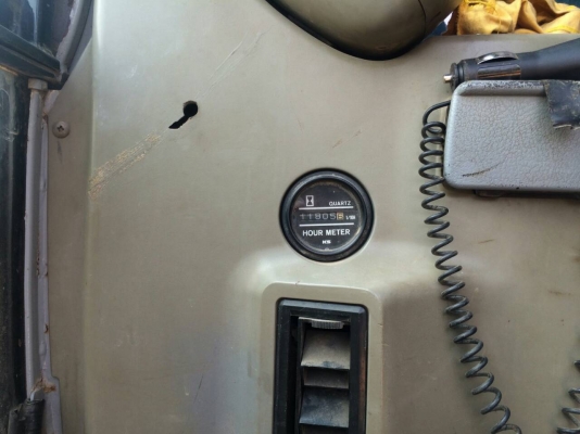 ขาย KOBELCO SK135 สภาพเก่านอก พร้อมใช้ ติดต่อ คุณ อ๊อฟ พิตร 086-737-9991 ขาย KOBELCO SK135 สภาพเก่านอก พร้อมใช้ ติดต่อ คุณ อ๊อฟ พิตร 086-737-9991