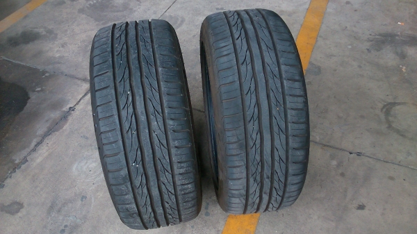 ยาง kumho 215/50R17 ยางปี 15