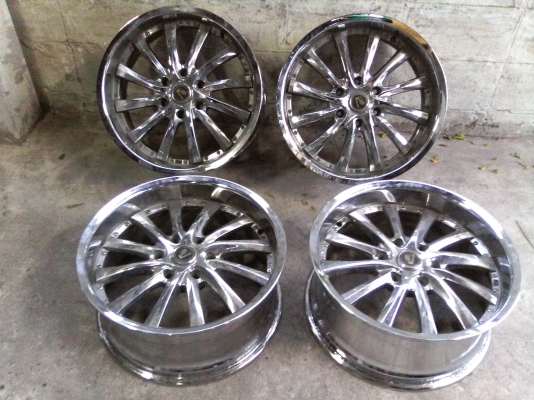 ขอบ20นิ้ว6รู สวยๆ 4 ล้อ ราคา 9900 บาท