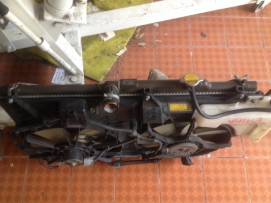 หม้อน้ำพัดลมเเผงเเอร์ครบชุด TOYOTA ESTIMA ACR30 เก่าญี่ปุ่นเเท้สภาพสวย