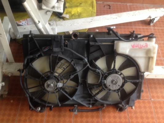 หม้อน้ำพัดลมเเผงเเอร์ครบชุด TOYOTA ESTIMA ACR30 เก่าญี่ปุ่นเเท้สภาพสวย