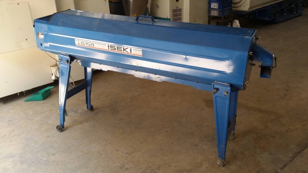 เครื่องคัดเมล็ดพันธุ์ข้าว ISEKI รุ่น LG150 ใช้ไฟ 100 โวลท์ ใช้งานง่าย สามรถคัดเมล็ดข้าวเปลือกที่เม็ดลีบออกจากเมล็ดดี