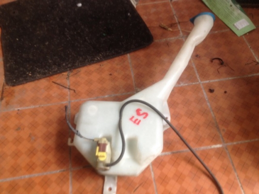 กระปุกฉีดน้ำฝน CIVIC ไดเเมนชั่น เก่าญี่ปุ่นสภาพดี