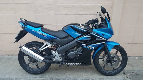 ขอเสนอ สุดยอดของนางฟ้า HONDA CBR 150 CC. รถเจ้าของคนเดียว