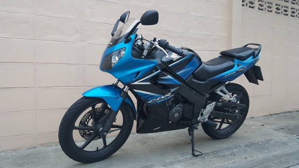 ขอเสนอ สุดยอดของนางฟ้า HONDA CBR 150 CC. รถเจ้าของคนเดียว