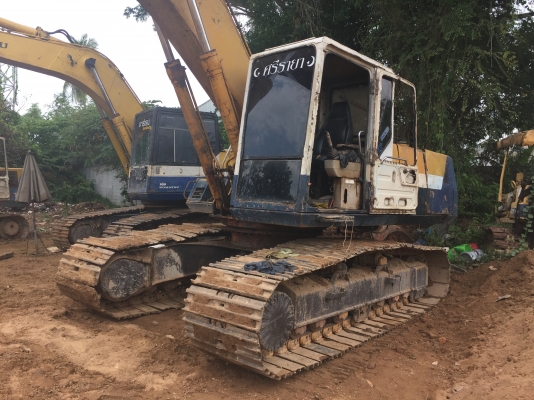 PC200-5 มีอินวอยล์ ไฟฟ้าครบ เอวแน่น โซ่เต็ม..พร้อมใช้