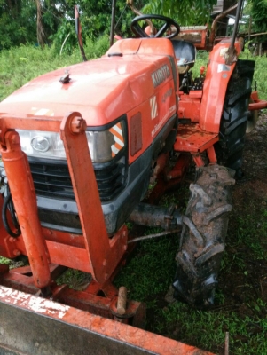 KUBOTA L3408 หาง5 ใบดัน รถสวยพร้อมใช้ เล่มพร้อมโอน