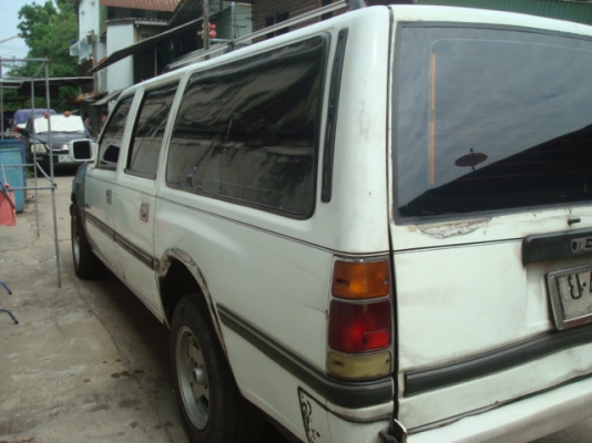 รถครอบครัวราคาประหยัดครับ รถครอบครัวราคาประหยัดครับ