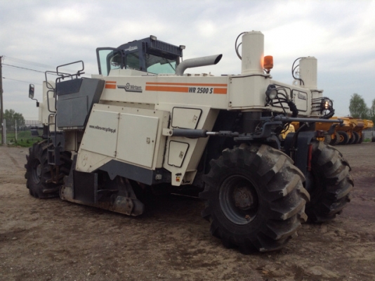 2004 Wirtgen WR2500S