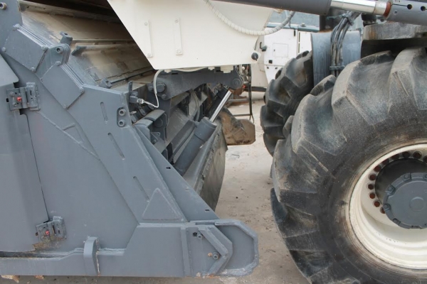 2003 WIRTGEN WR2500S