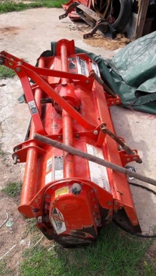 ขายโรตารี่ ตราช้าง ราคา 35,000 ต่อรองได้ครับ ใส่รถไถ L36 ครับ ขายโรตารี่ ตราช้าง ราคา 35,000 ต่อรองได้ครับ ใส่รถไถ L36 ครับ