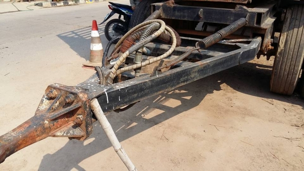 ขายลูกพ่วงดัมพ์สามมิตร 2 เพลา ปี 42 แชสซีสวย ยาง 70\% ทะเบียนพร้อม ขายลูกพ่วงดัมพ์สามมิตร 2 เพลา ปี 42 แชสซีสวย ยาง 70\% ทะเบียนพร้อม