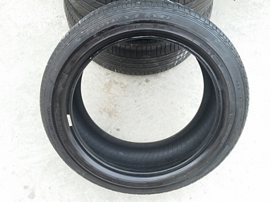 ขายยาง225/45/17 ปี 11 GOODYEAR 4 เส้น    สภาพสวยดอกเยอะมีปะ1เส้นแผลตำสภาพยางตามดอกตามรูปแน่นอน  ราคาพร้อม เปลี่ยน ถ่วง  (ส่งต่างจังหวัด)   รัก 0851612347   LINE**ID  rukitsarr        .... https://www.facebook.com/jtg2010 เวบทางร้านโดยตรง http://www.sahach