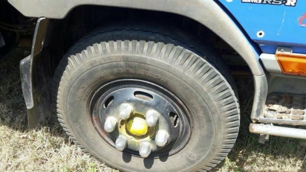 ขายรถบรรทุกหกล้อ Mitsubishi CANTER เครื่อง 120 แรง ปี 41 กะบะคาร์โก้ยาว 5 เมตร