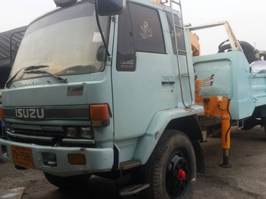 ขายรถบรรทุกติดเครน  ปรับราคาใหม่570000