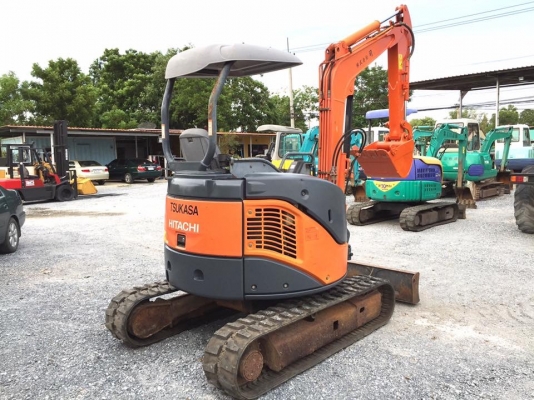ขายถูก HITACHI ZX30U-2 เก่าญี่ปุ่น สภาพสวย พร้อมใช้งาน รุ่นใหม่ ปี2008 ชั่วโมงน้อยแค่ 3,600 สวยจัด โทร.090-986-2521 อ๊อบ