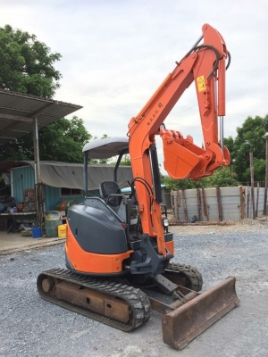 ขายถูก HITACHI ZX30U-2 เก่าญี่ปุ่น สภาพสวย พร้อมใช้งาน รุ่นใหม่ ปี2008 ชั่วโมงน้อยแค่ 3,600 สวยจัด โทร.090-986-2521 อ๊อบ