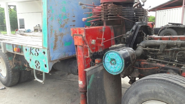 รถเทเลอร์ท้ายเป็ด 10 ล้อติดตั้งเครน 3 ตัน  ยี่ห้ออีซูซุ  ขนาด 175 แรงม้า  ติดเครน 3 ตัน