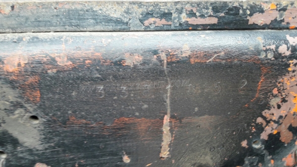 รถเทเลอร์ท้ายเป็ด 10 ล้อติดตั้งเครน 3 ตัน  ยี่ห้ออีซูซุ  ขนาด 175 แรงม้า  ติดเครน 3 ตัน