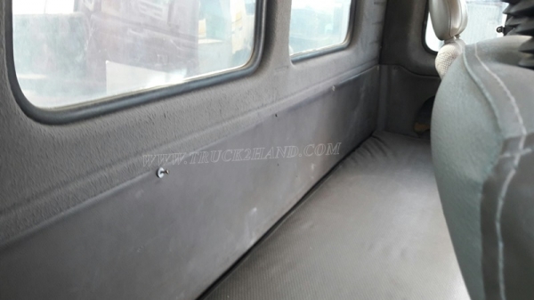 รถเทเลอร์ท้ายเป็ด 10 ล้อติดตั้งเครน 3 ตัน  ยี่ห้ออีซูซุ  ขนาด 175 แรงม้า  ติดเครน 3 ตัน