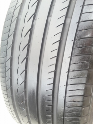 ขายยาง225/55/16 ปี 12/3เส้น+11/1เส้น  YOKO  4 เส้น