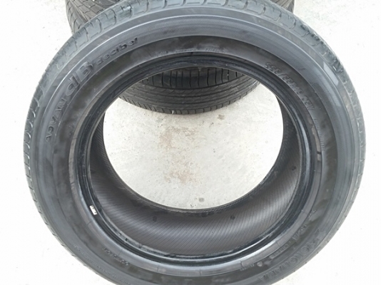 ขายยาง225/55/16 ปี 12/3เส้น+11/1เส้น  YOKO  4 เส้น