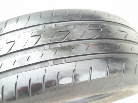 ขายยาง215/60/16 ปี 0715 BRIDGESTONE EP200 4 เส้น