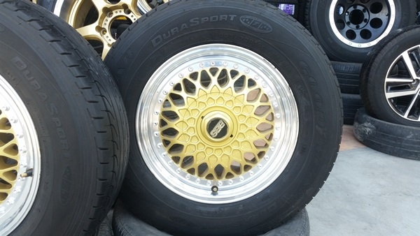 ขายล้อBBS ขอบ15 6 รู กว้าง 7 ยาง205/70/15 4 ล้อ