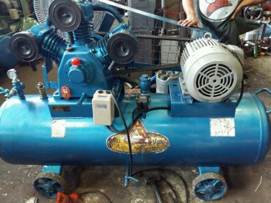 ปั้มลม 10 แรง ฟูเช็ง มือสอง มอเตอร์มิตซู 380v. สภาพดีมาก พร้อมใช้งาน ปั้มลม 10 แรง ฟูเช็ง มือสอง มอเตอร์มิตซู 380v. สภาพดีมาก พร้อมใช้งาน