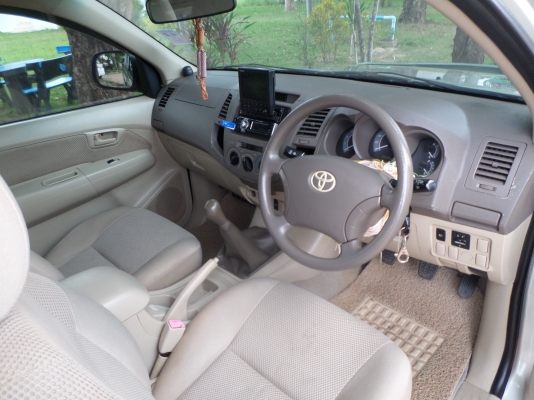 ขายรถกระบะTOYOTA HILUX VIGO D4D X-TRA CAB 2.5E ปี2005 รถบ้านมือเดียวออกห้างร ถบ้านแท้รถคุณหมอขับมาทำงานทุกวันอยู่โรงพยาบาลปทุมราชวงศา รถสวยจัดสะอาดทั้งภายนอกและภายใน เครื่อง-เกียร-ช่วงล่างแน่นคัสชีเดิมไม่มีผุ แอร์เย็นจัด+เครื่องเสียงชุดใหญ่เพาเวอร์ขยาย2ตั ขายรถกระบะTOYOTA HILUX VIGO D4D X-TRA CAB 2.5E ปี2005 รถบ้านมือเดียวออกห้างร ถบ้านแท้รถคุณหมอขับมาทำงานทุกวันอยู่โรงพยาบาลปทุมราชวงศา รถสวยจัดสะอาดทั้งภายนอกและภายใน เครื่อง-เกียร-ช่วงล่างแน่นคัสชีเดิมไม่มีผุ แอร์เย็นจัด+เครื่องเสียงชุดใหญ่เพาเวอร์ขยาย2ตั
