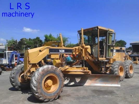 รถเกรด CATERPILLAR รุ่น143 H  3 เพลา