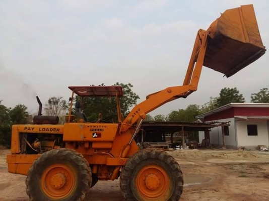 ขายรถตักล้อยาง JH30 เครื่องดี แขนยาว บุ้งกี้ใหญ่ รถสวยสภาพพร้อมใช้งาน สนใจโทร 090-8588220คุณนะ 093-3258446คุณบิว หรือเข้าดูสินค้าอื่นๆได้ที่ www.narong2truck.com หรือ www.truck.in.th/498 หรือเพจFacebook ณรงค์ ซื้อขายรถมือสอง (เว็บไซต์ส่วนตัว) หรือFacebook