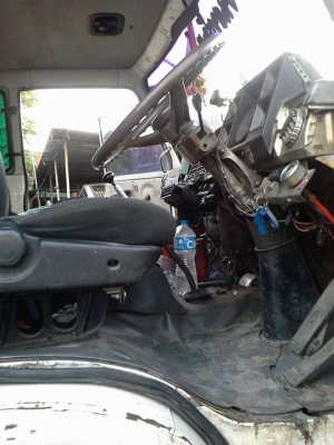 ขายรถ10ล้อ JCM เครื่อง185แรง พ.เพาเวอร์ เบรกจิ๊ฟฟี่ เอกสารพร้อมโอน สนใจโทร 090-8588220คุณนะ 093-3258446คุณบิว หรือเข้าดูสินค้าอื่นๆได้ที่ www.narong2truck.com หรือ www.truck.in.th/498 หรือเพจFacebook ณรงค์ ซื้อขายรถมือสอง (เว็บไซต์ส่วนตัว) หรือFacebook คุ