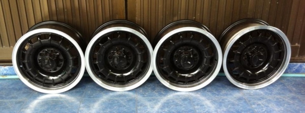 แม็กเล็บสิงห์14 ทำสีปัดเงาเรียบร้อย