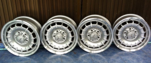 แม็กเล็บสิงห์14 ทำสีปัดเงาเรียบร้อย