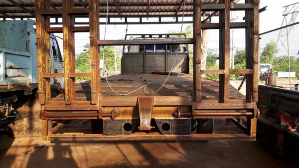 ขายรถ10ล้อ เทรลเลอร์ขึ้นรถเกี่ยว ร็อกกี้เครื่อง HO6C พ.เพาเวอร์ เบรกจิ๊ฟฟี่ พร้อมทำสีแล็บลาย เอกสารพร้อมโอน สนใจโทร 090-8588220คุณนะ 093-3258446คุณบิว หรือเข้าดูสินค้าอื่นๆได้ที่ www.narong2truck.com หรือ www.truck.in.th/498 หรือเพจFacebook ณรงค์ ซื้อขายร