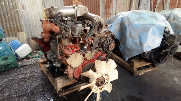 ขายเครื่อง hino m240 แรง ขายเครื่อง hino m240 แรง