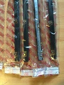 ขาย ยางขอบกระจก TOYOTA NISSAN MAZDA MITSUBISHI อื่นๆ