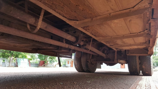 ขาย รถบัสพัดลม ยาว 11.50 เมตร คัสซี BENZ เครื่อง PE6 260 แรงม้า ช่วงล่าง NISSAN เบรคทิฟฟี่ ทะเบียนเต็มพร้อมโอน รถใช้งานอยู่ประจำครับ