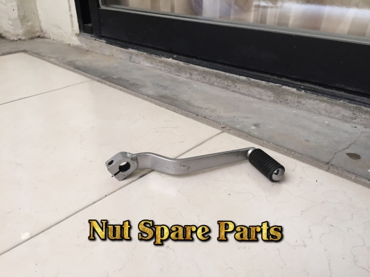 ขายคันเกียร์ KAWASAKI ER6N สภาพสวย ราคา 300 บาท ฟรีค่าจัดส่ง