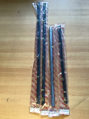 ขาย ยางขอบกระจก TOYOTA NISSAN MAZDA MITSUBISHI อื่นๆ