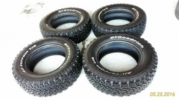 BF GOODRICH ALLTERRAIN 265-70-17 ปี12 สภาพใหม่สุดๆครับ ติดหนวดทุกเส้น ขายถูกๆ BF GOODRICH ALLTERRAIN 265-70-17 ปี12 สภาพใหม่สุดๆครับ ติดหนวดทุกเส้น ขายถูกๆ