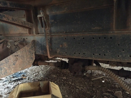 Isuzu Npr59lu5fm 115สั่งลุย ดั้มสามมิตร ภาษีม79 รถสวยครับขายตามภาพคัชชีมีร้าวจุดเดียว