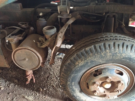 Isuzu Npr59lu5fm 115สั่งลุย ดั้มสามมิตร ภาษีม79 รถสวยครับขายตามภาพคัชชีมีร้าวจุดเดียว