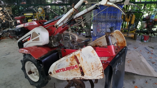 รถพรวนดิน 5 แรง รถพรวนดิน 5 แรง