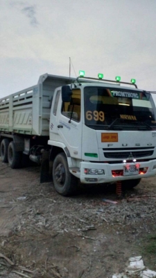 ขาย. มิตซู. 270 ปี 55 ด้ำ. แม่เดียว มีระบบ ราคา. ขายดาว. เปลียนสัณญา. ได้. ราคาสด. 1800000 ราคาดาวโทรมาคุย. ได้เลย รถอยู่ภาคไต้. 3 ชั่วโมงที่แล้ว